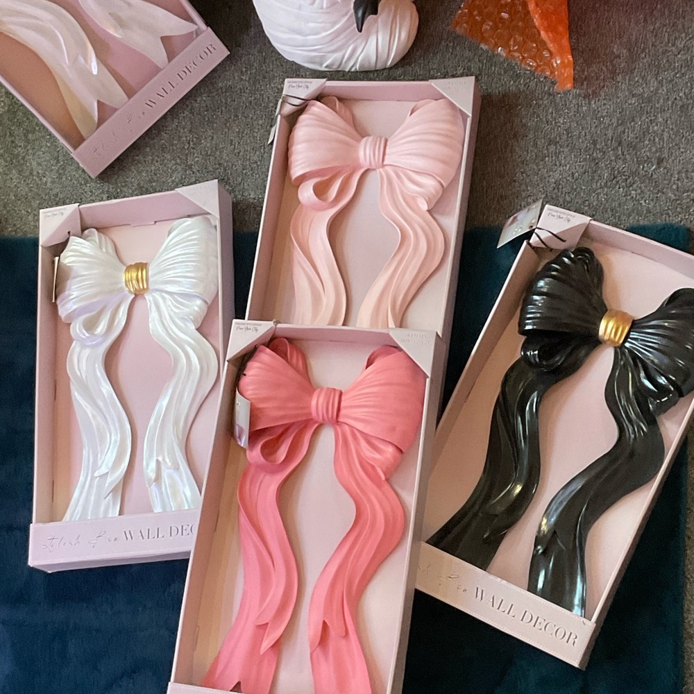 2 FEET TALL VIRAL YOU CHOOSE COLOR WALL BOW DECOR Pink White Black Gold